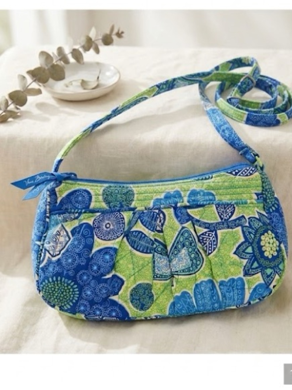 Vera Bradley Frankie Doodle Daisy Blue and Green Floral Shoulder Bag